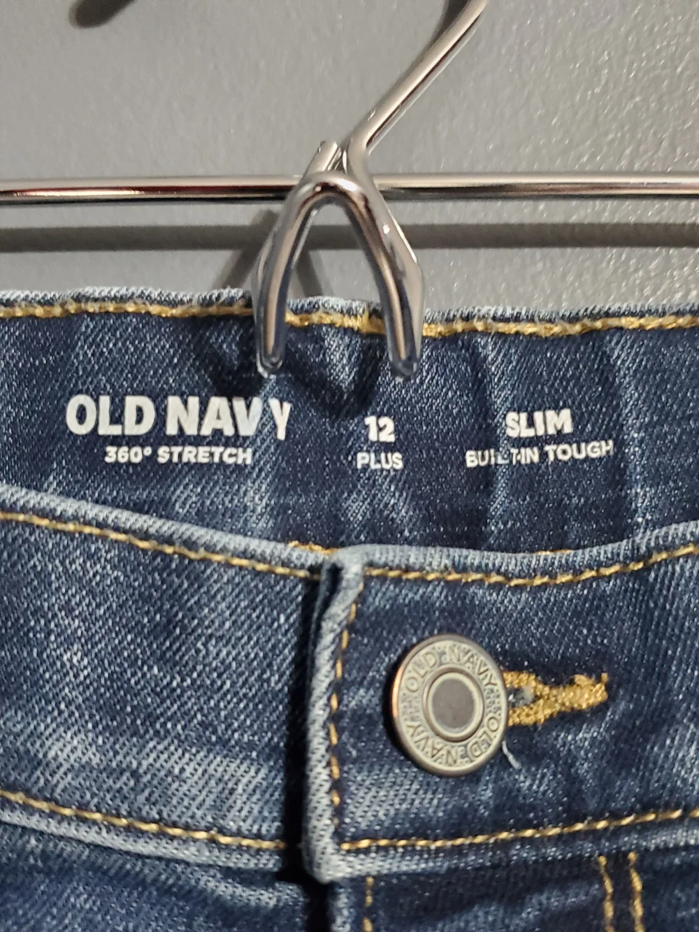 Old Navy Boys Plus Slim Straight Jeans in Distressed Light Blue Husky Size 12